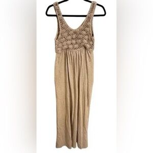 Aerie Elegant Tan Lace Women Dress with pockets!
